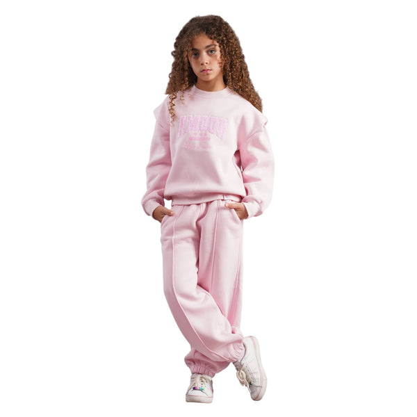 طقم بناتي شتوي أنيق ورقيق