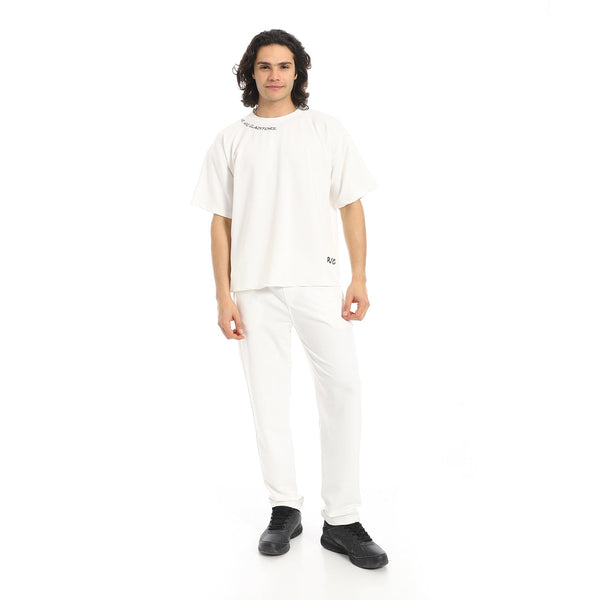 Men's T-shirt and pants set with a print on the back