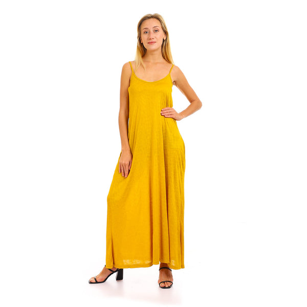 Women's spaghetti-sleeved nightgown
