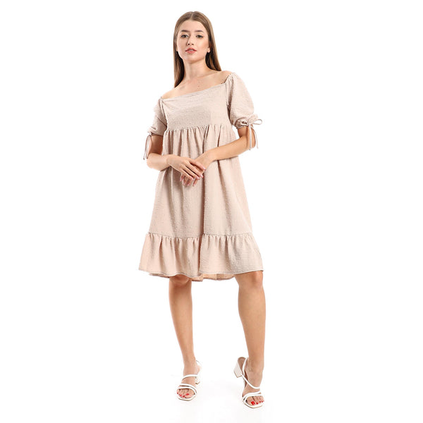 Women's self-stitched tunic with a square neckline and layers