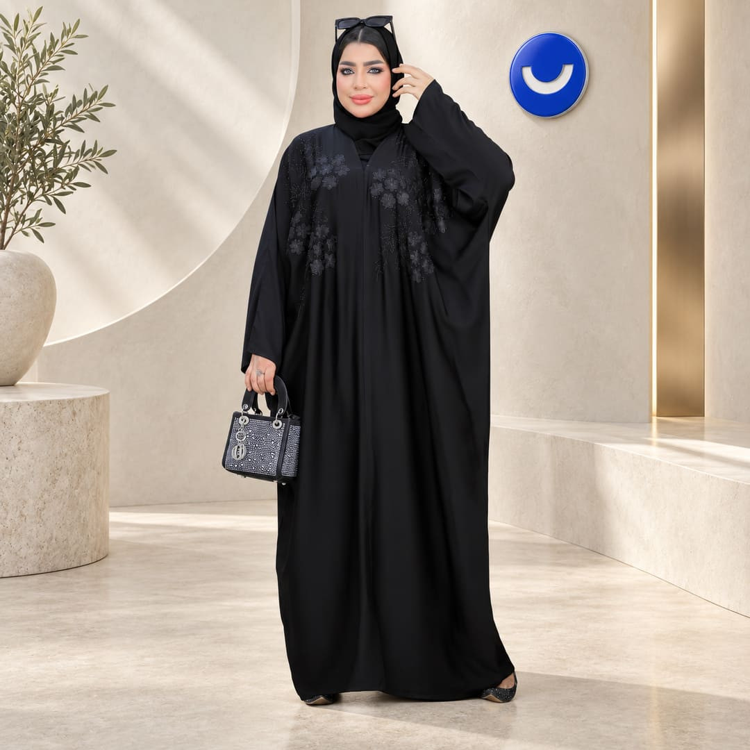 ملحفة حريمي مع الطرحة باللون الأسود تطريز ورد