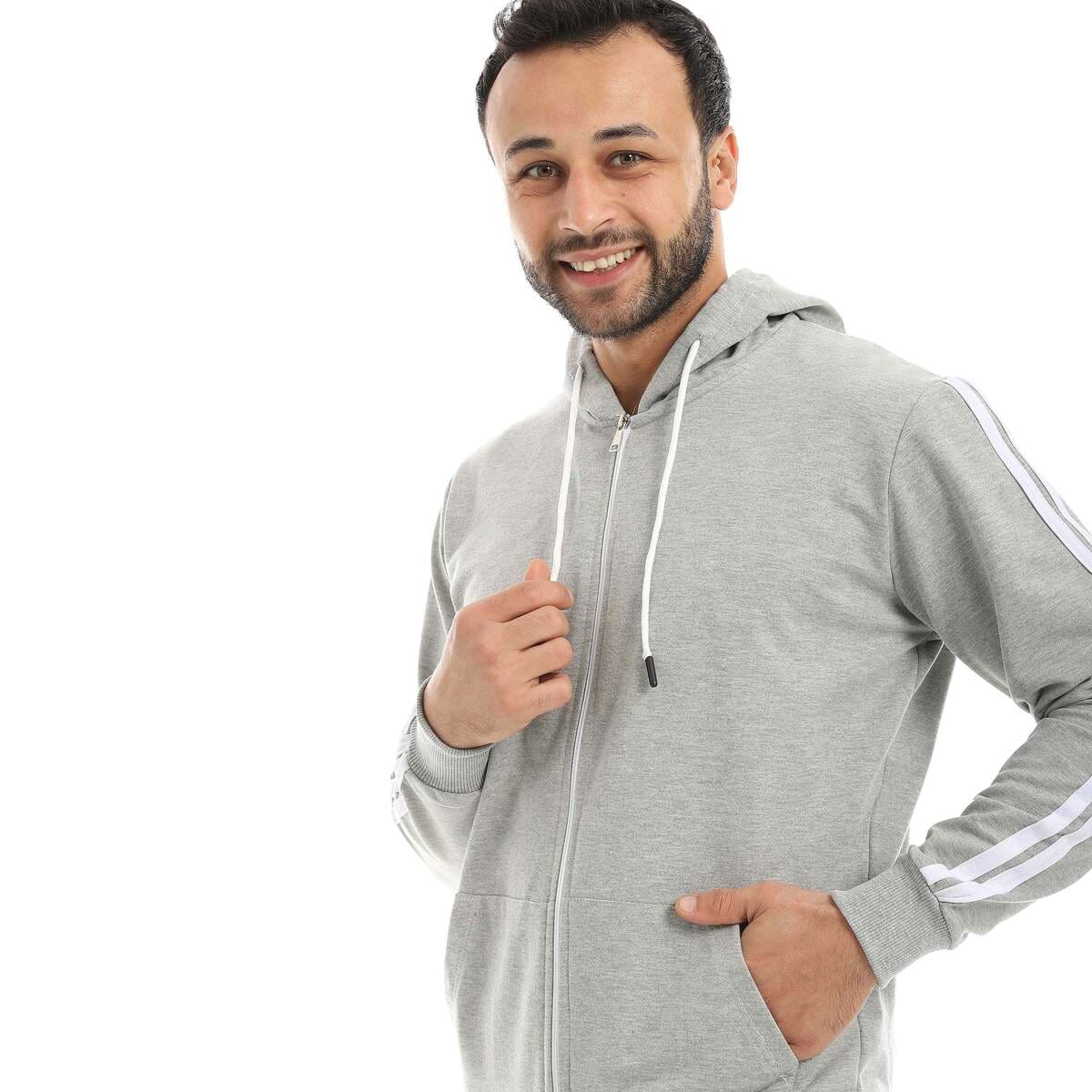 سويت شيرت رجالي بسحاب وخطين أبيض بخامة قطنية