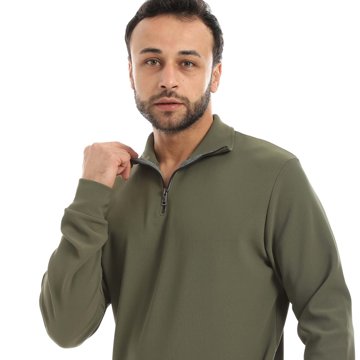 سويت شيرت رجالي بخامة مريحة ومقاسات متعددة