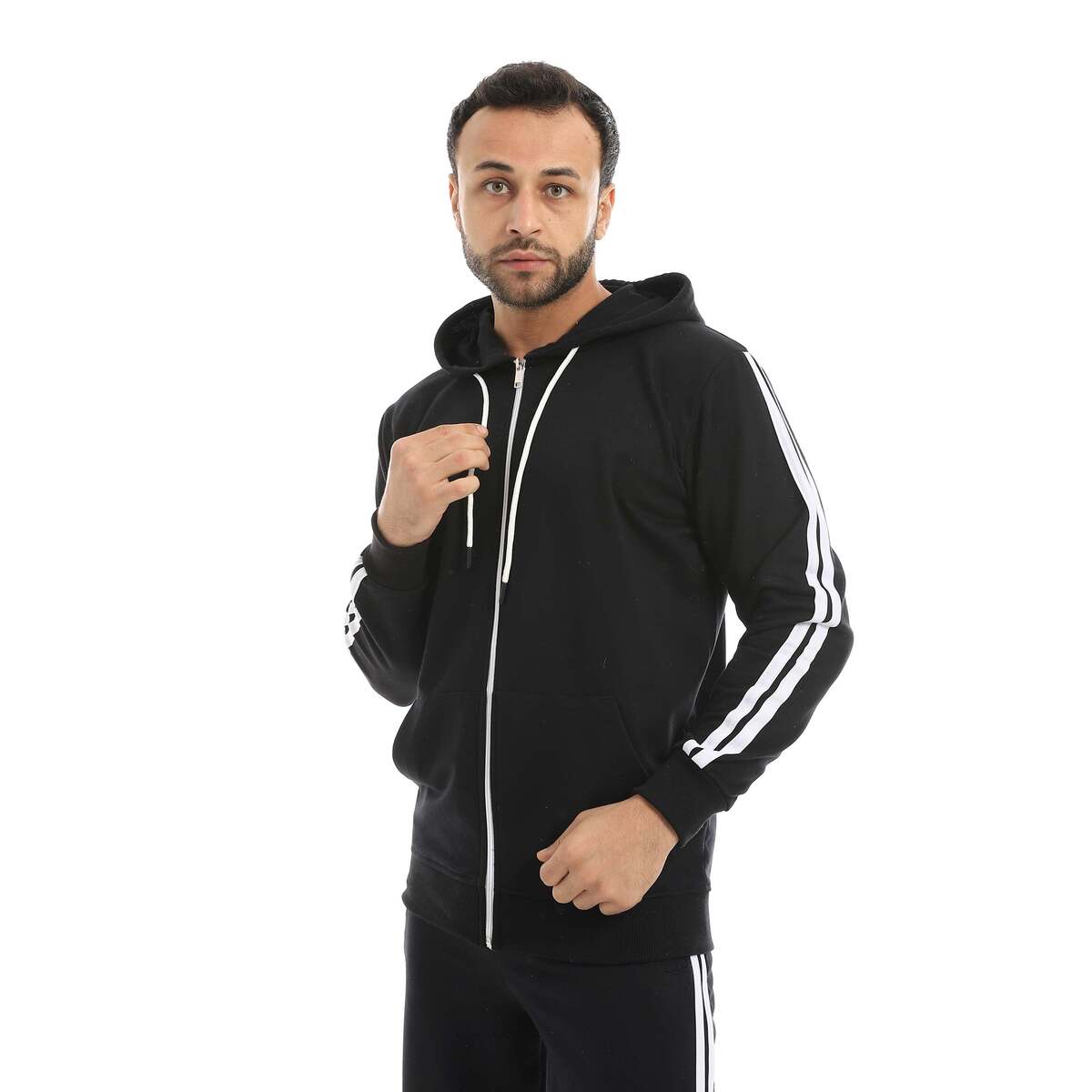 سويت شيرت رجالي بسحاب وخطين أبيض بخامة قطنية