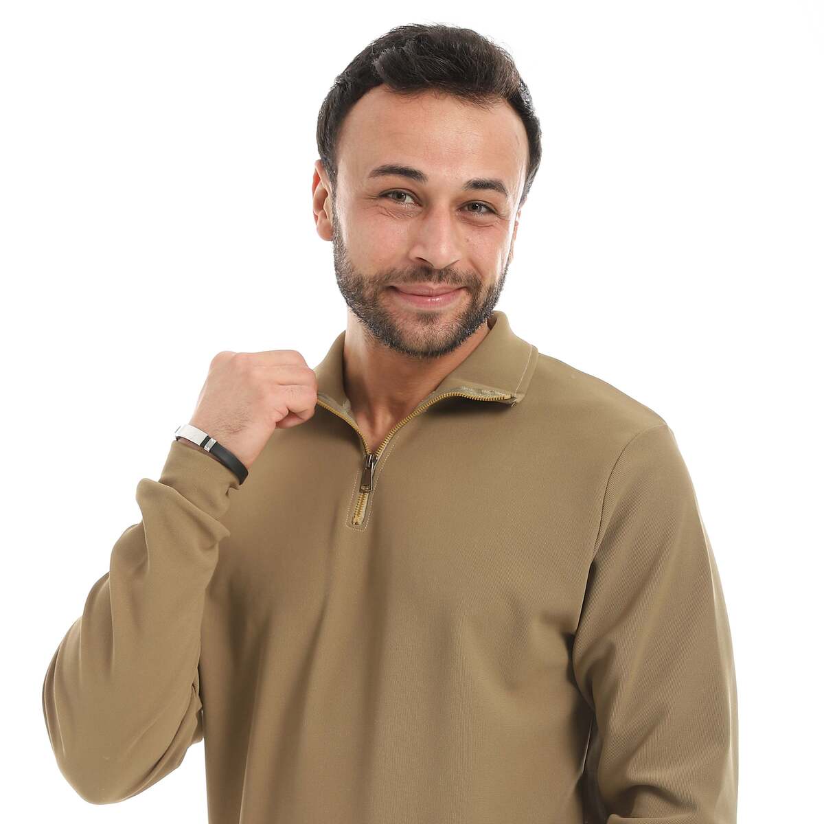سويت شيرت رجالي بخامة مريحة ومقاسات متعددة